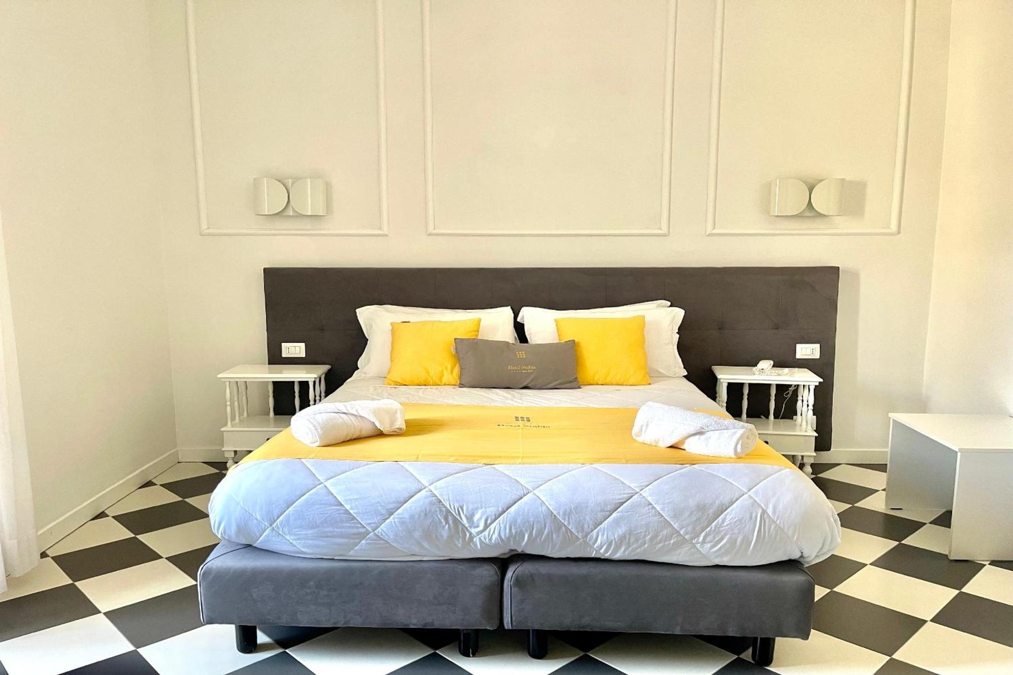 Hotel Stabia Castellammare di Stabia Ngoại thất bức ảnh